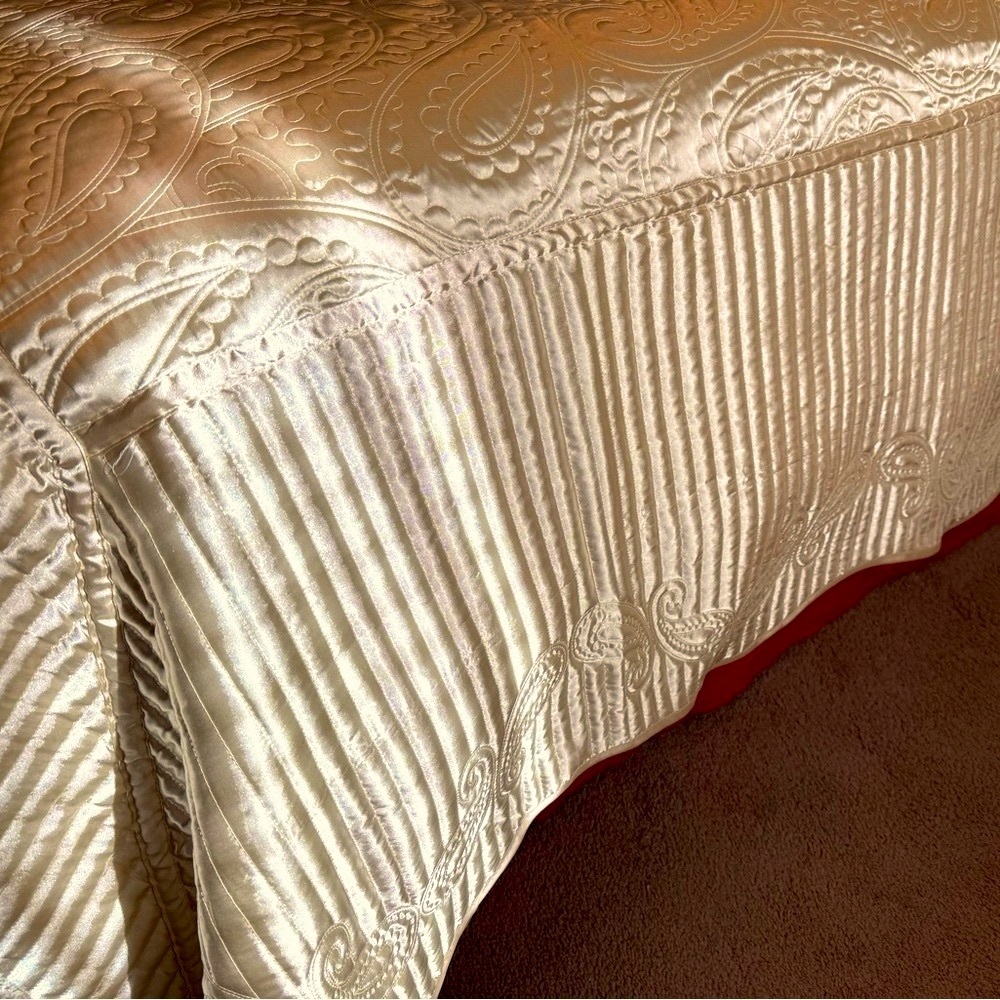 Serenta Quilted Satin Coverlet/Spread - Oversized - Gold - Picture 2 of 11